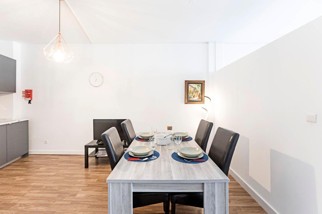 Amazing Apartment In Downtown Porto By Lovelystay Eksteriør bilde
