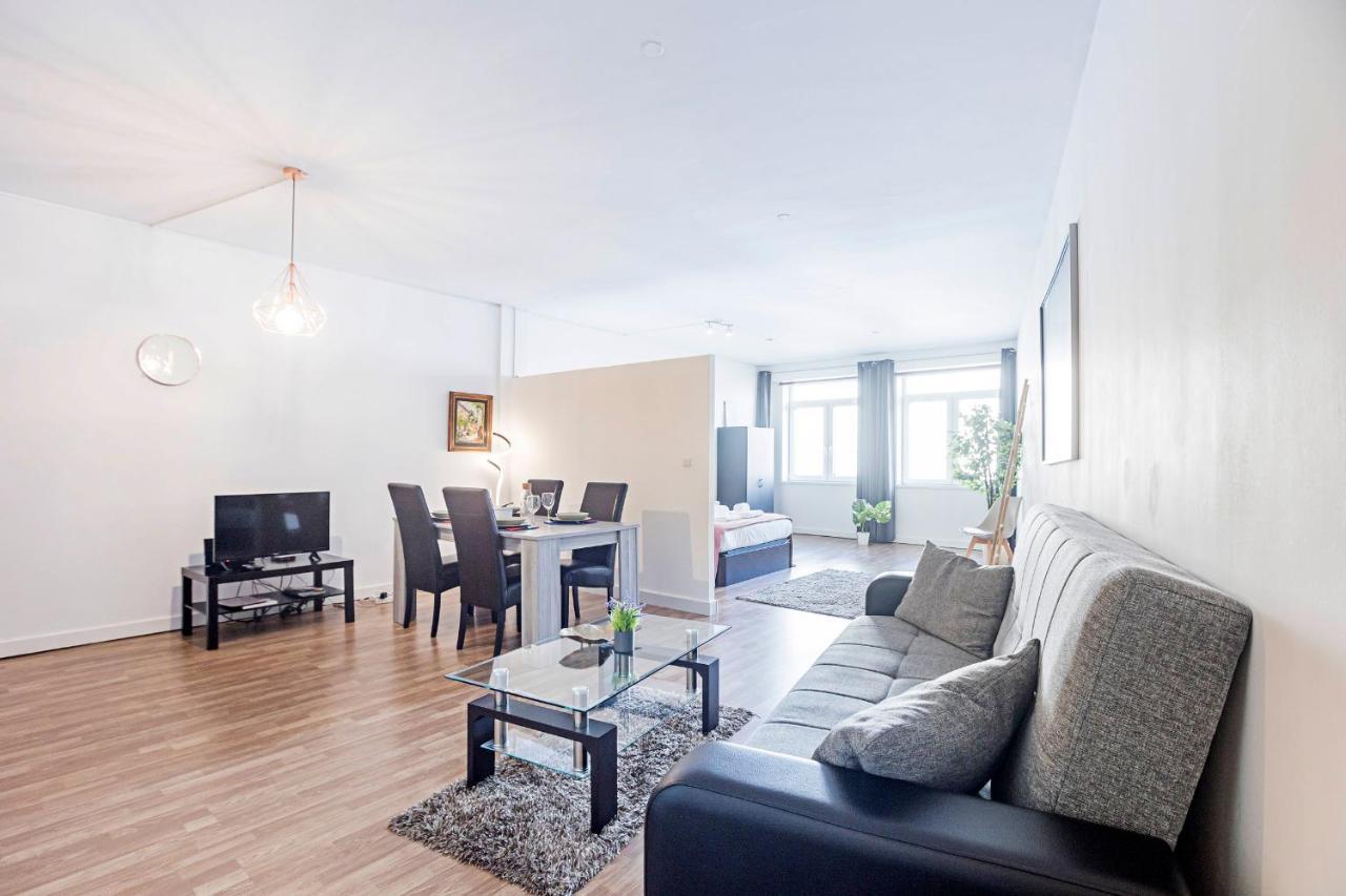 Amazing Apartment In Downtown Porto By Lovelystay Eksteriør bilde